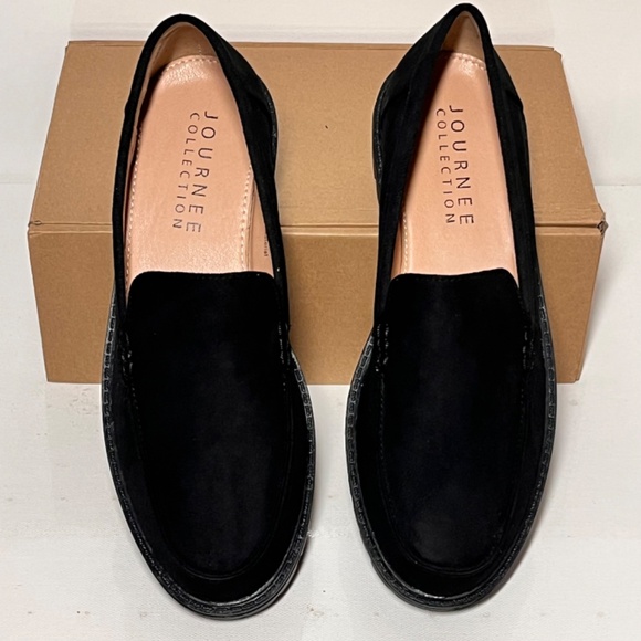 Journee Erika Tru Comfort Foam Loafers - Picture 5 of 7